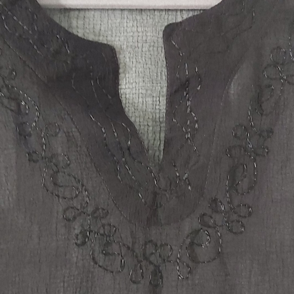 Cover up - Picture 4 of 4